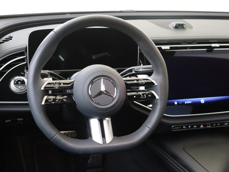 Mercedes-Benz E 300 e Sport Edition Premium pakket /Panoramadak /Super — photo 10