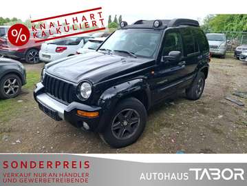 Cherokee 2.8 CRD Sport