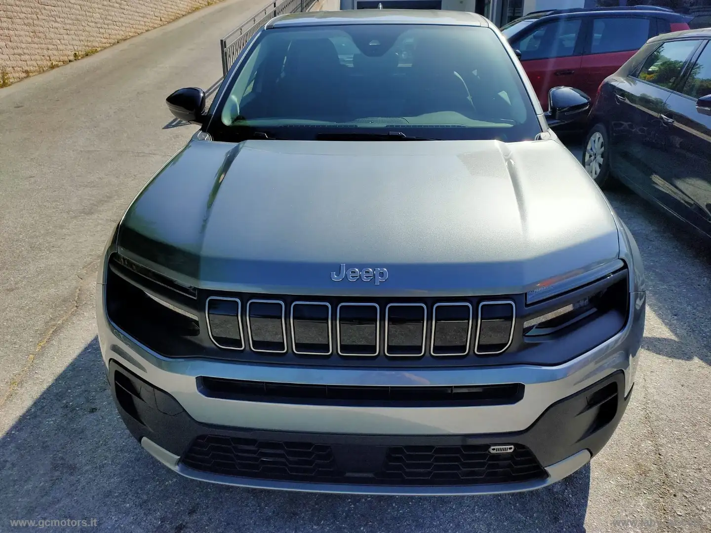 Jeep Avenger 1.2 Turbo Altitude Grigio - 2