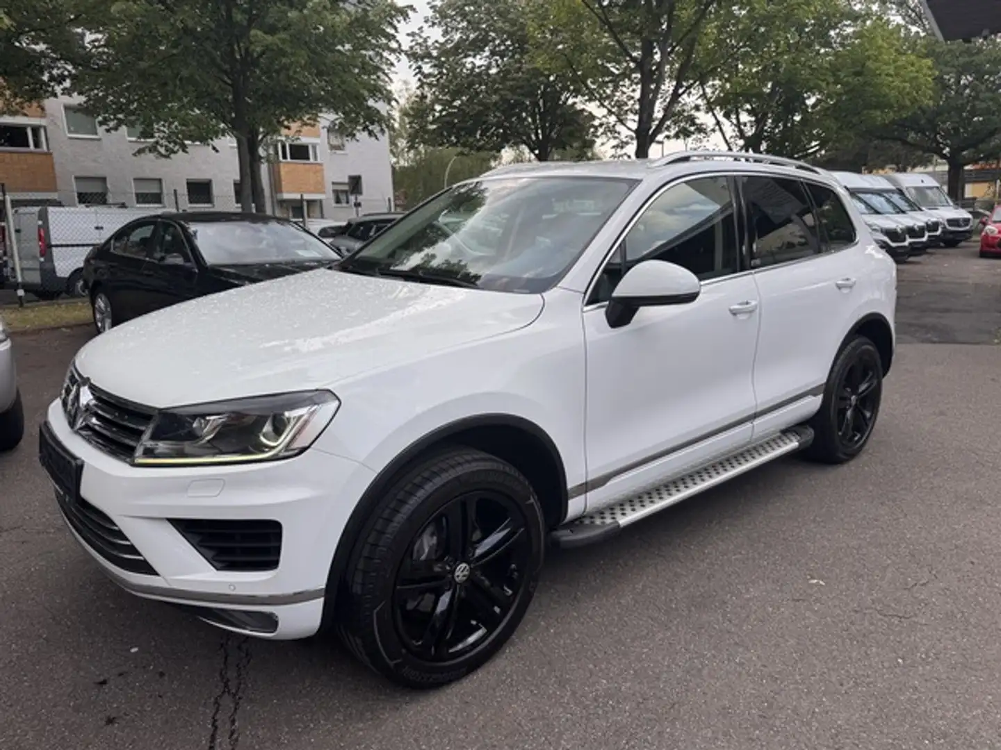 Volkswagen Touareg V6 TDI BMT Executive Edition **1.HAND** Fehér - 2