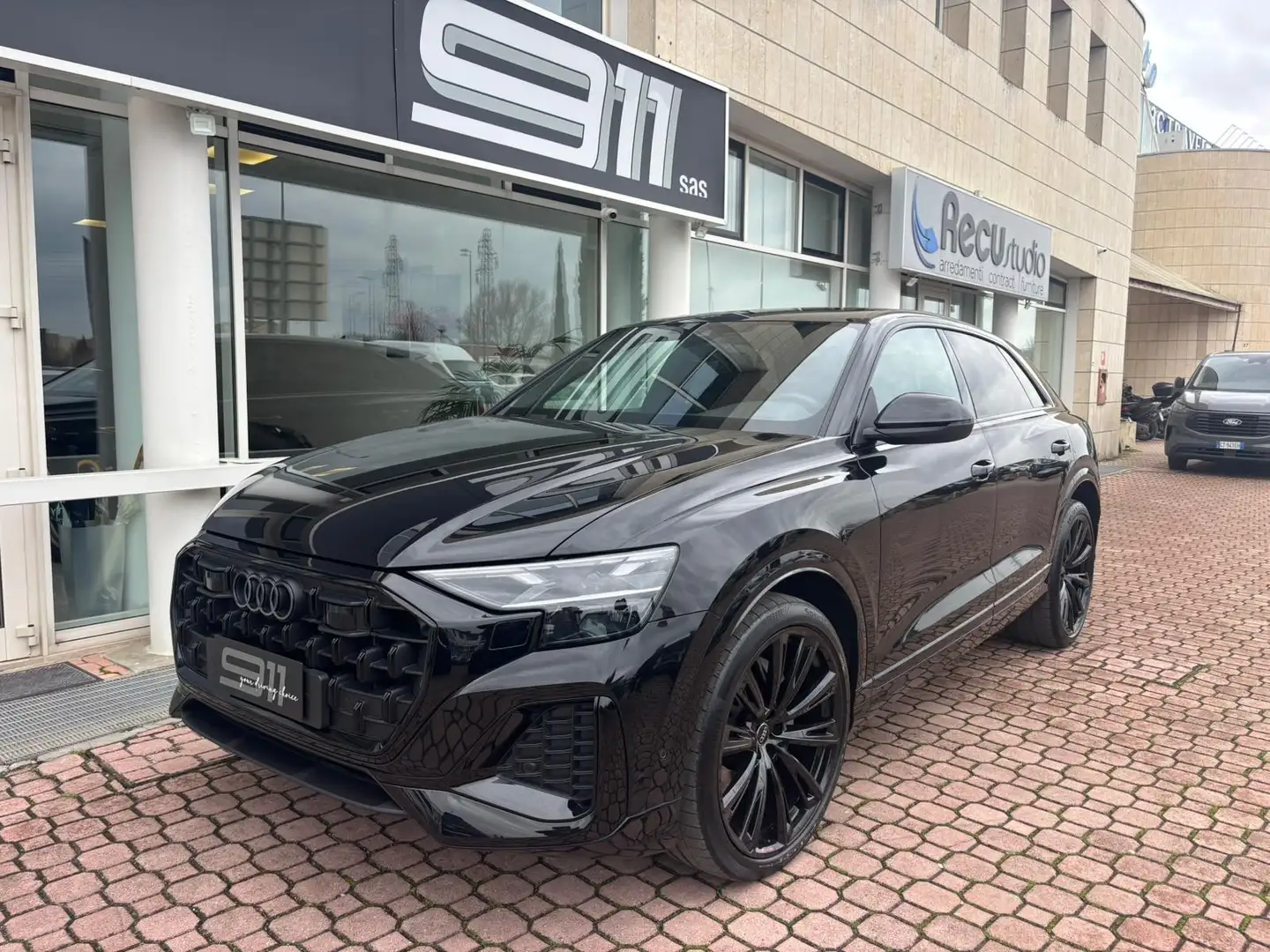 Audi Q8 Q8 3.0tdi mhev quattro IVA 22/MATRIX/TETTO/VALCONA Schwarz - 1