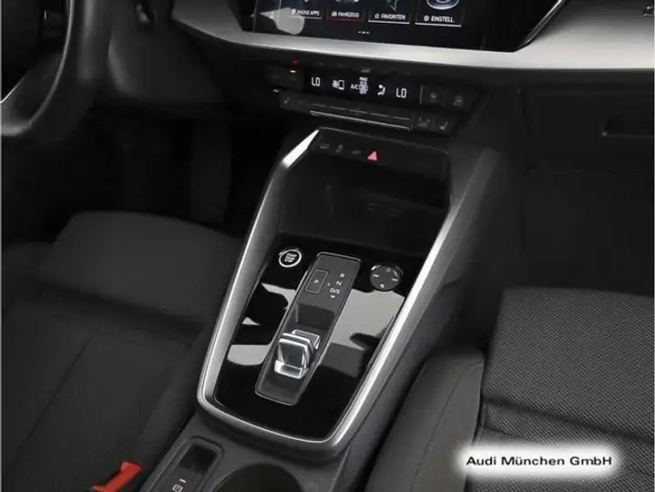 Audi A3 2023, foto 14