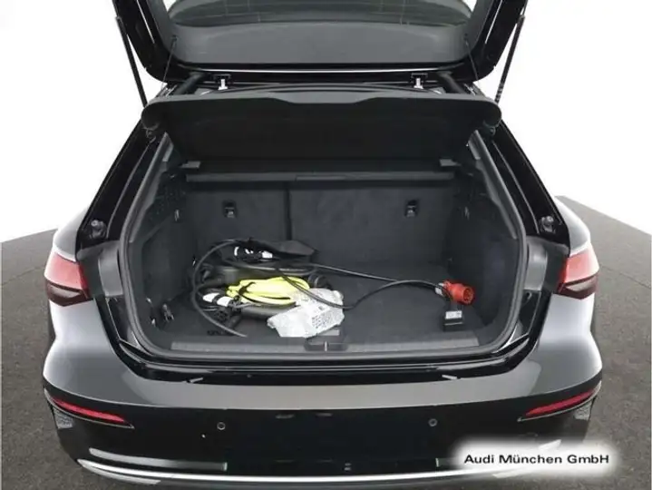 Audi A3 2023, foto 20
