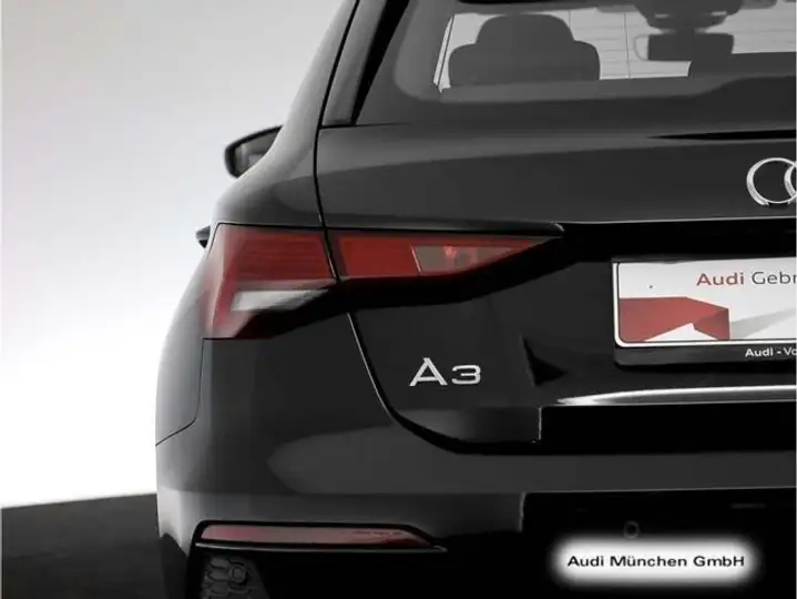 Audi A3 2023, foto 6