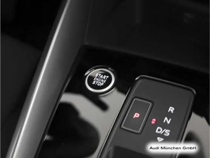 Audi A3 2023, foto 18