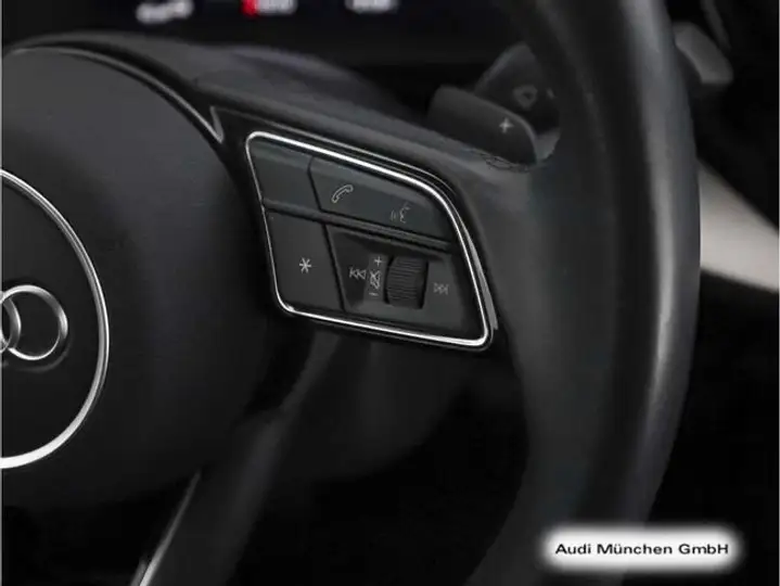 Audi A3 2023, foto 16