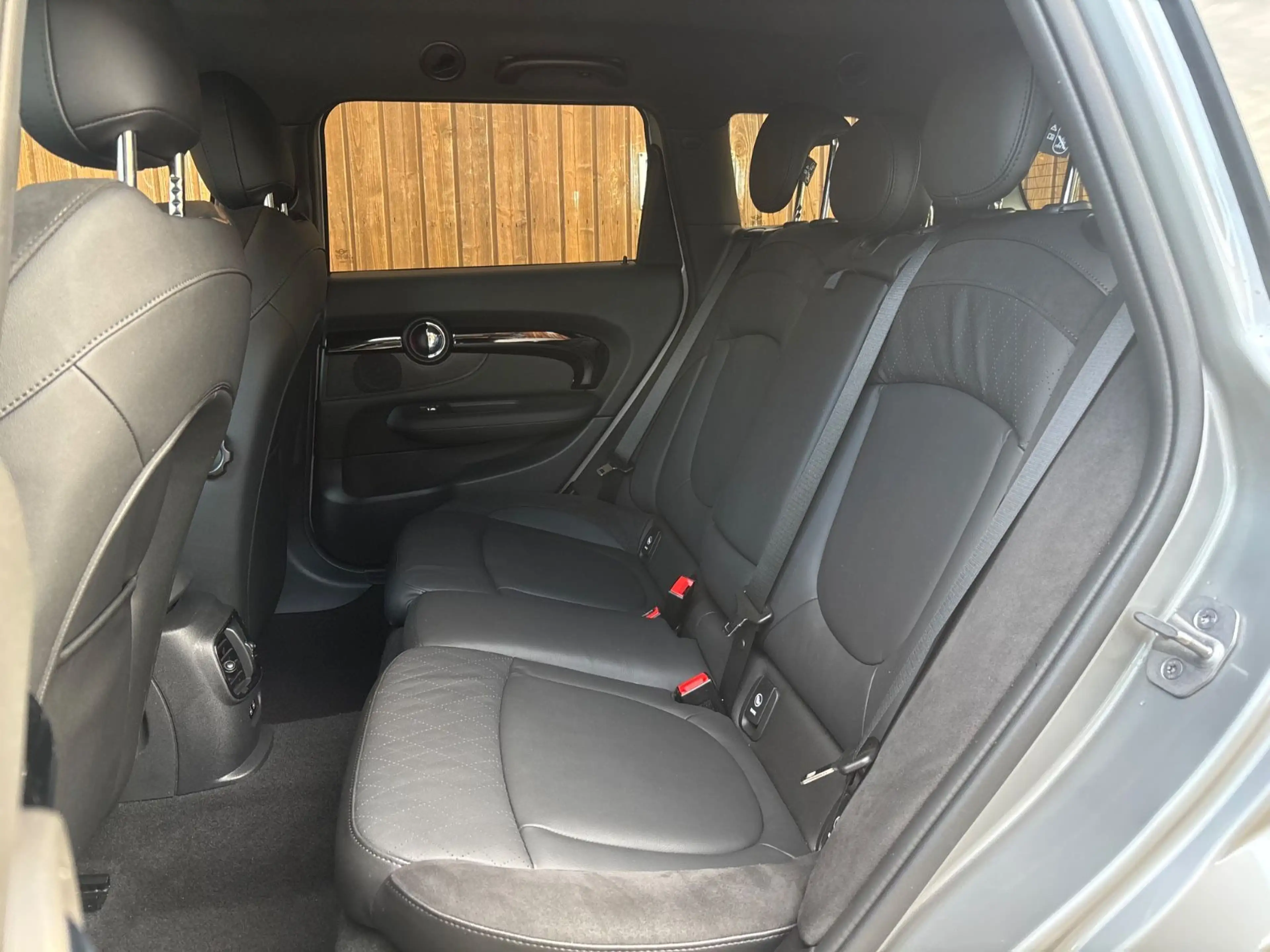 MINI Cooper D Clubman LederCrossPunch Kamera LED Navi — photo 8