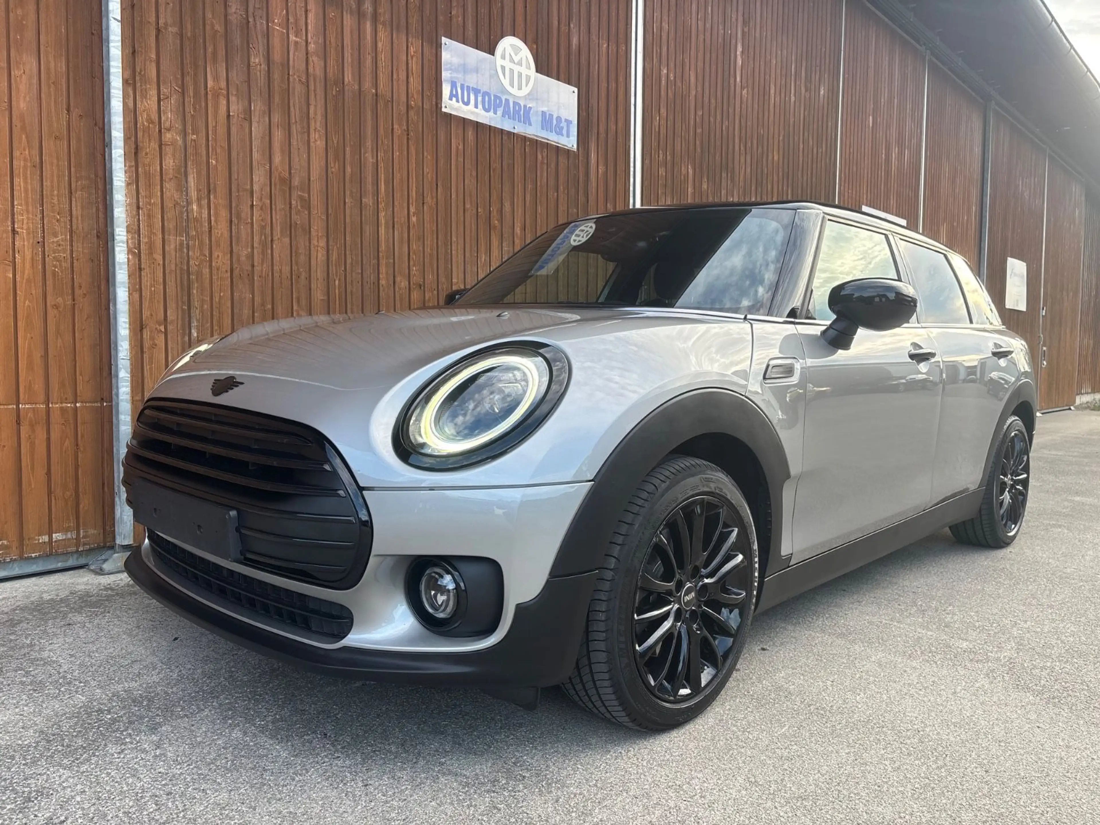 MINI Cooper D Clubman LederCrossPunch Kamera LED Navi