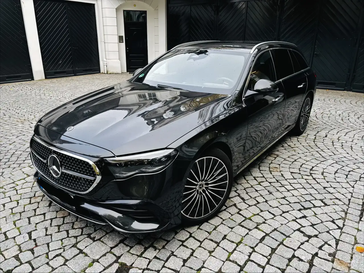 Mercedes-Benz E 300