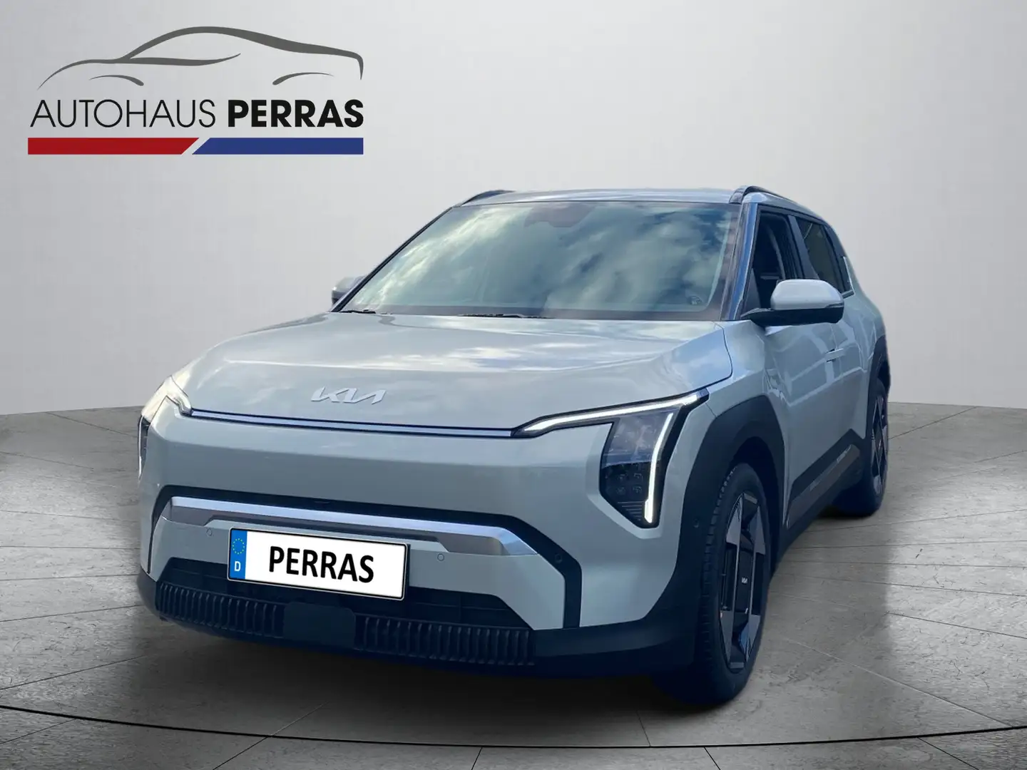 Kia EV3 58.3 EARTH WIC UPG DWP 19Zoll Wärmepumpe Stříbrná - 2