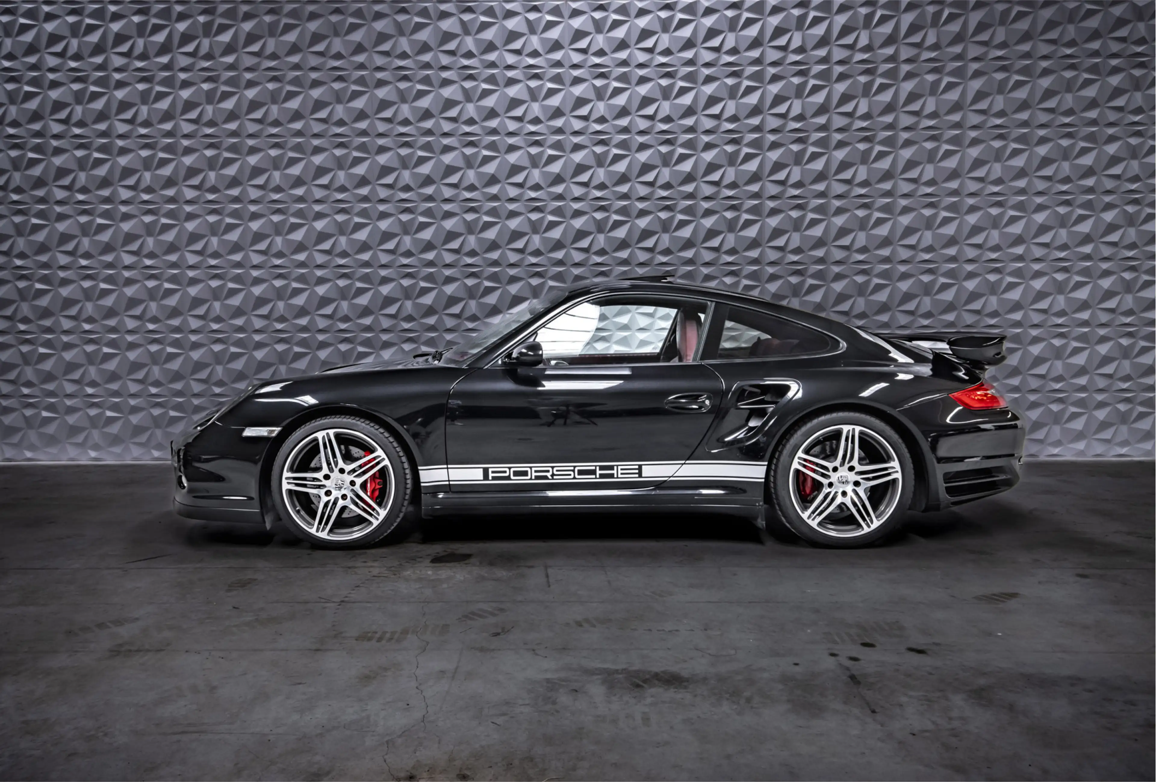 Porsche 997 3.6 Turbo | Carbon interior trim | Fixed Rear Wing — photo 5