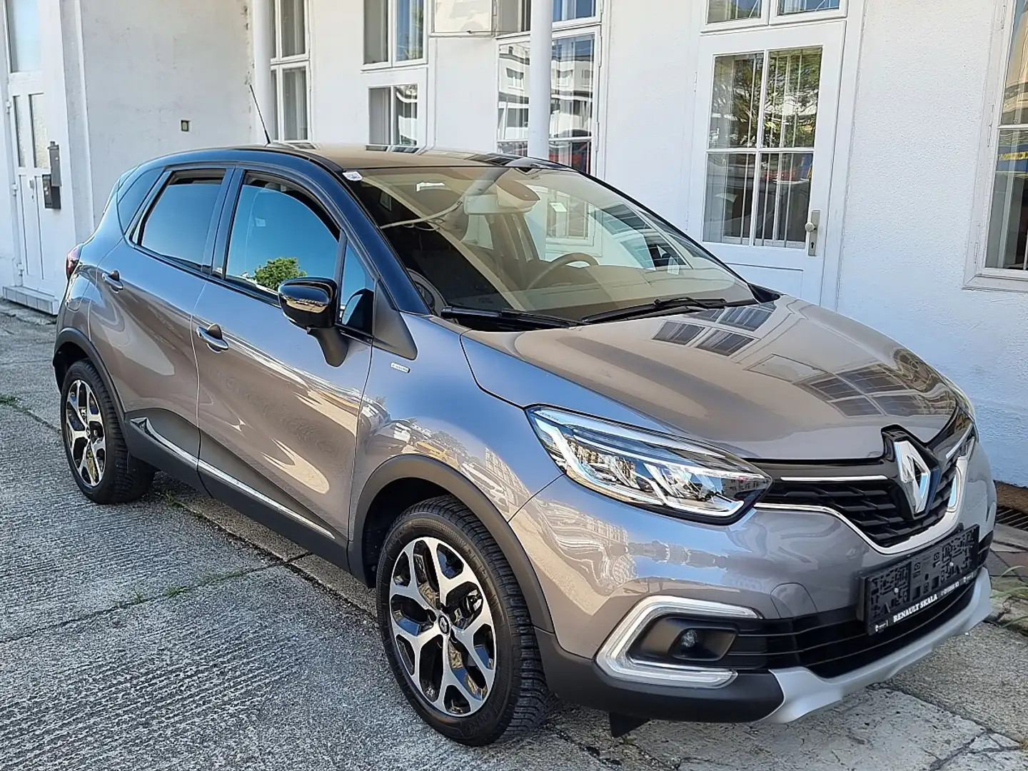 Renault Captur ENERGY TCe 90 4Austria Silber - 1