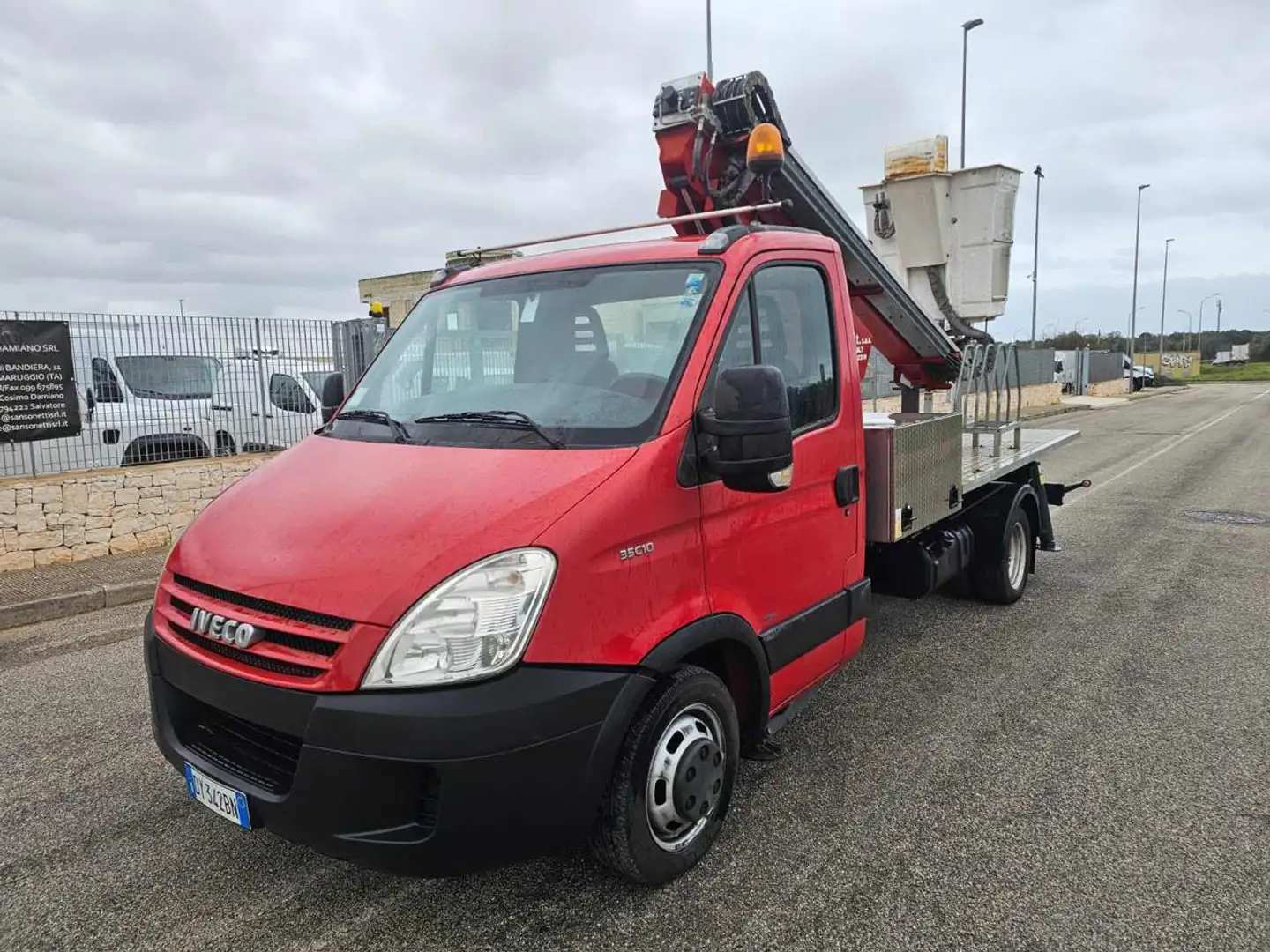 Iveco Daily 35C10 2.3 Hpi PM-RG CESTELLO TELESCOPICO Rouge - 1