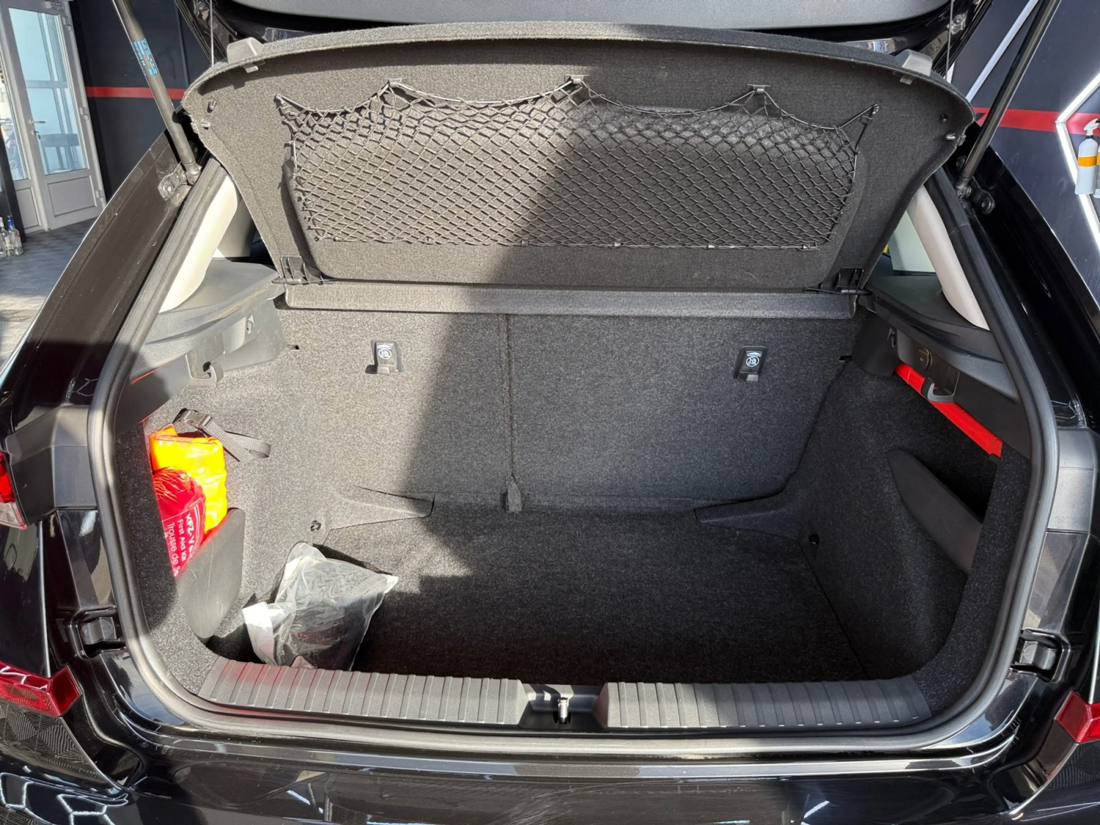 Skoda Kamiq Essence 1.0TSI Spurhalteassistent PDC Klima — photo 16
