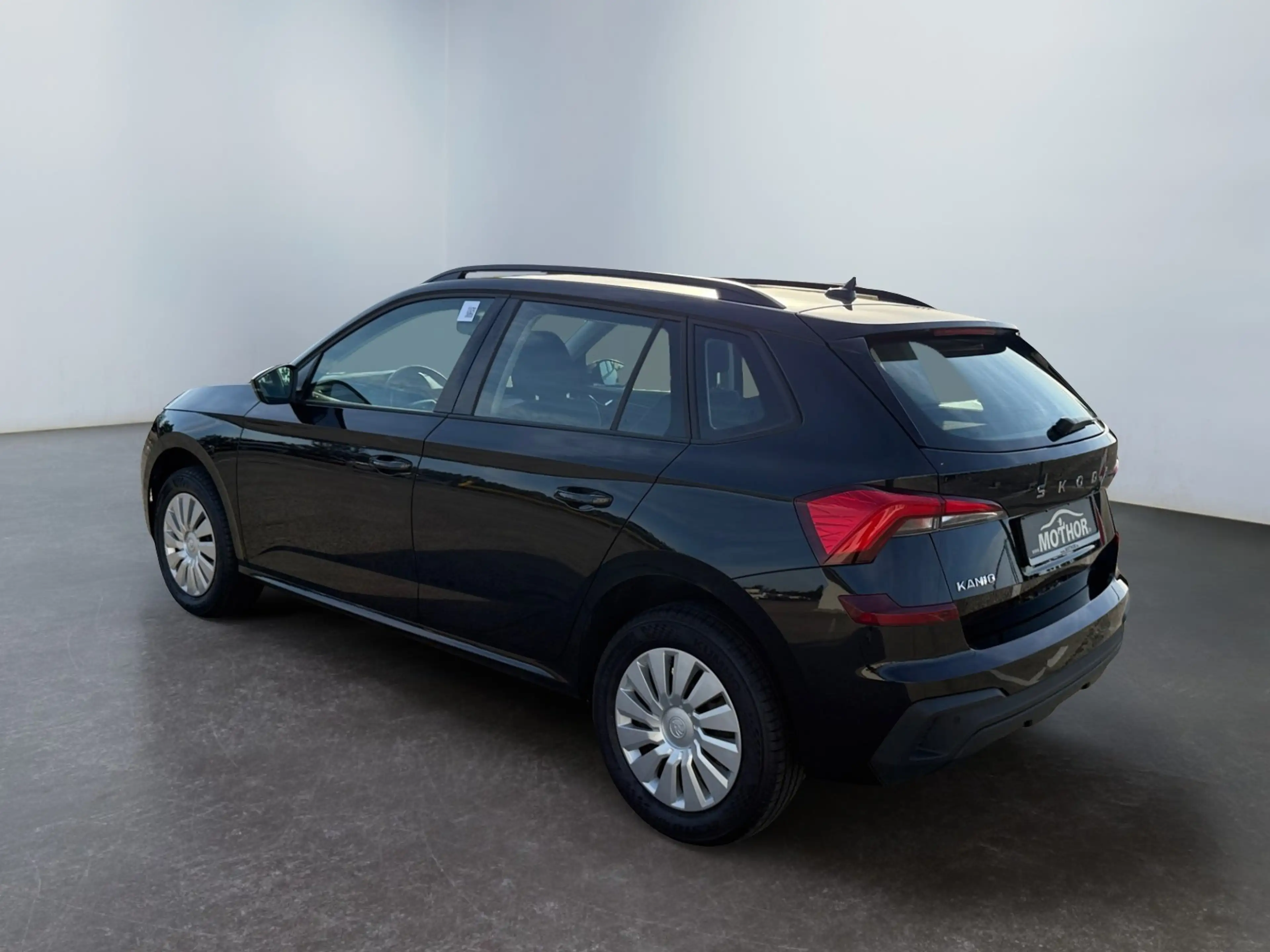 Skoda Kamiq Essence 1.0TSI Spurhalteassistent PDC Klima — photo 6