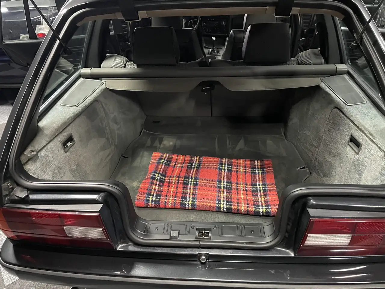 BMW 318 E30 318i touring, foto 9