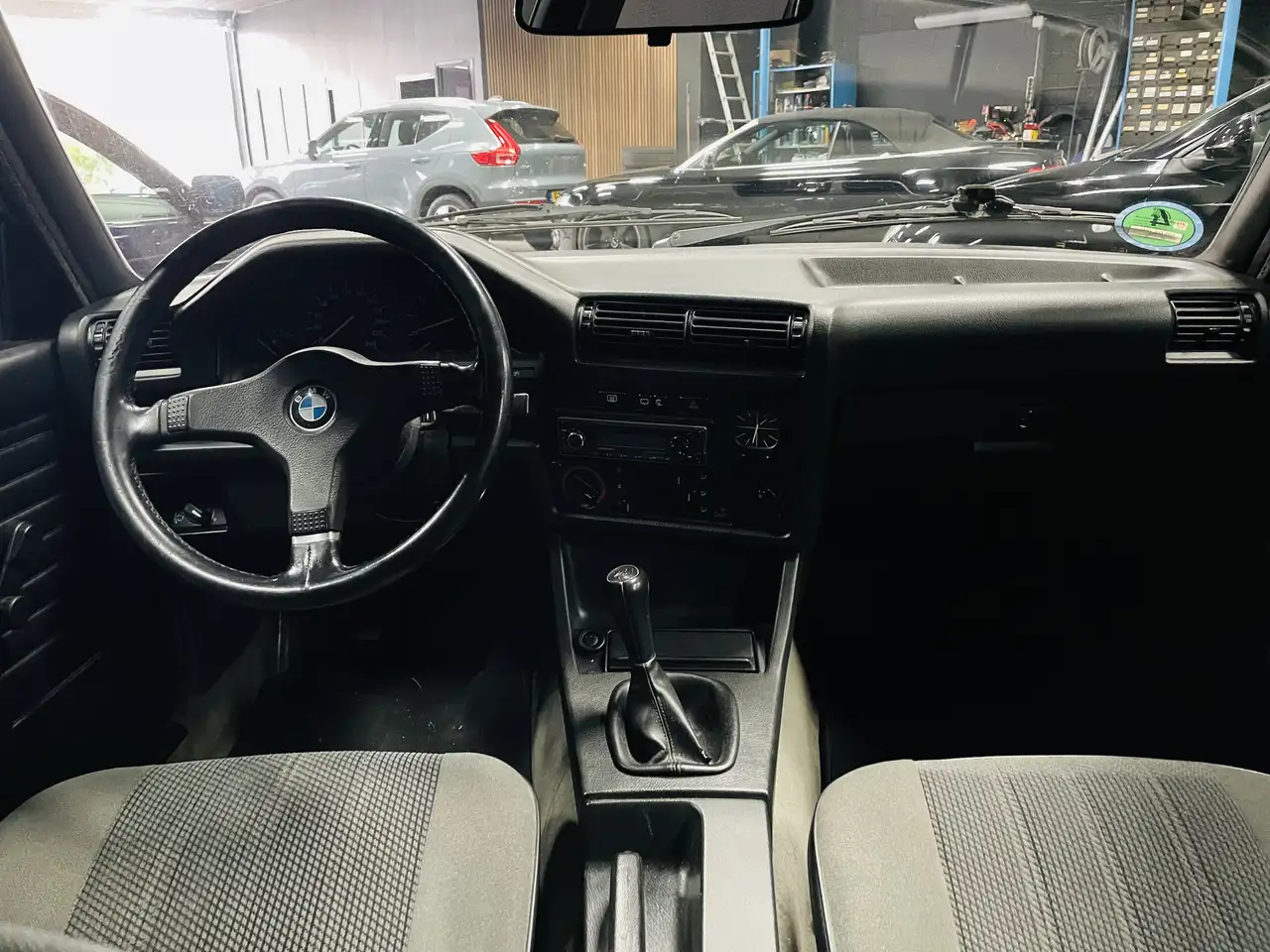 BMW 318 E30 318i touring, foto 4