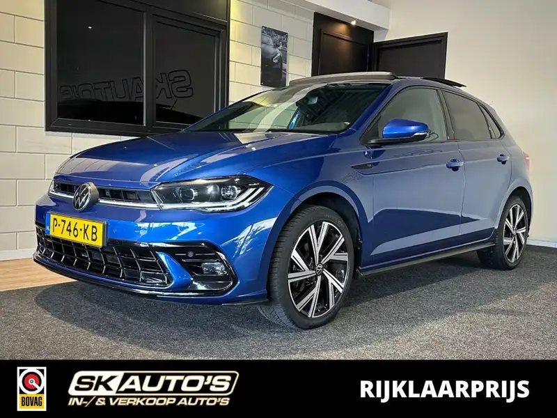 VOLKSWAGEN Polo