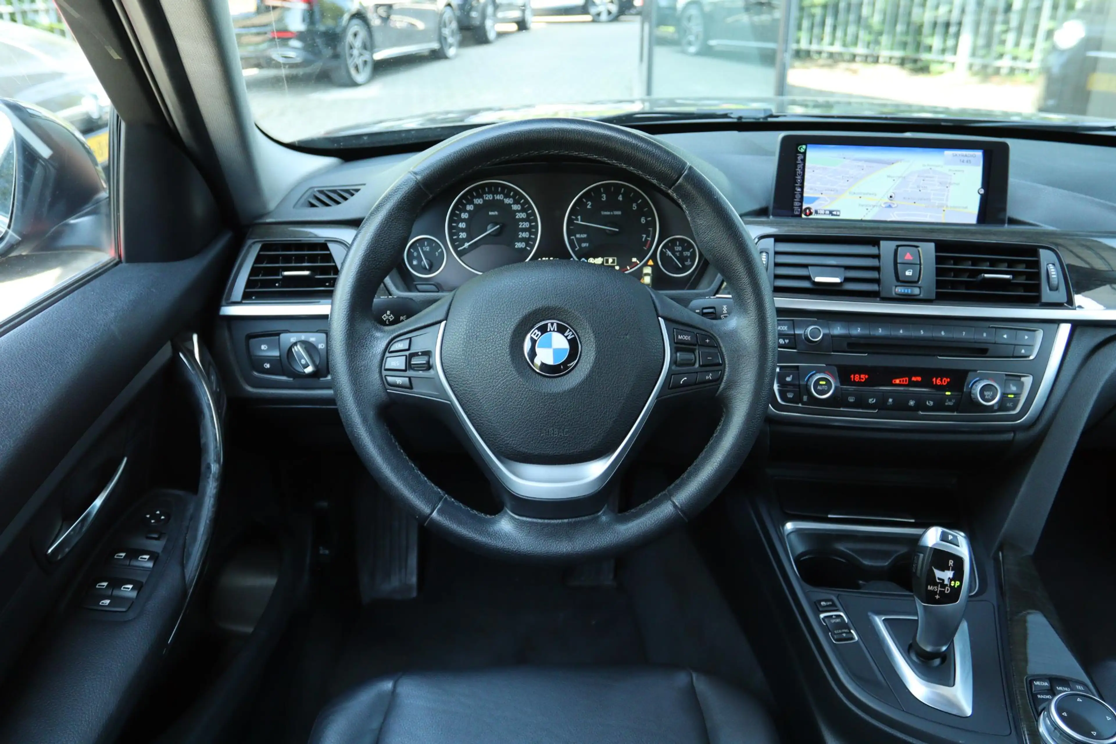 BMW 316 3-SERIE 316I HIGH EXECUTIVE AUT. | LEDER | NAVI | — photo 13