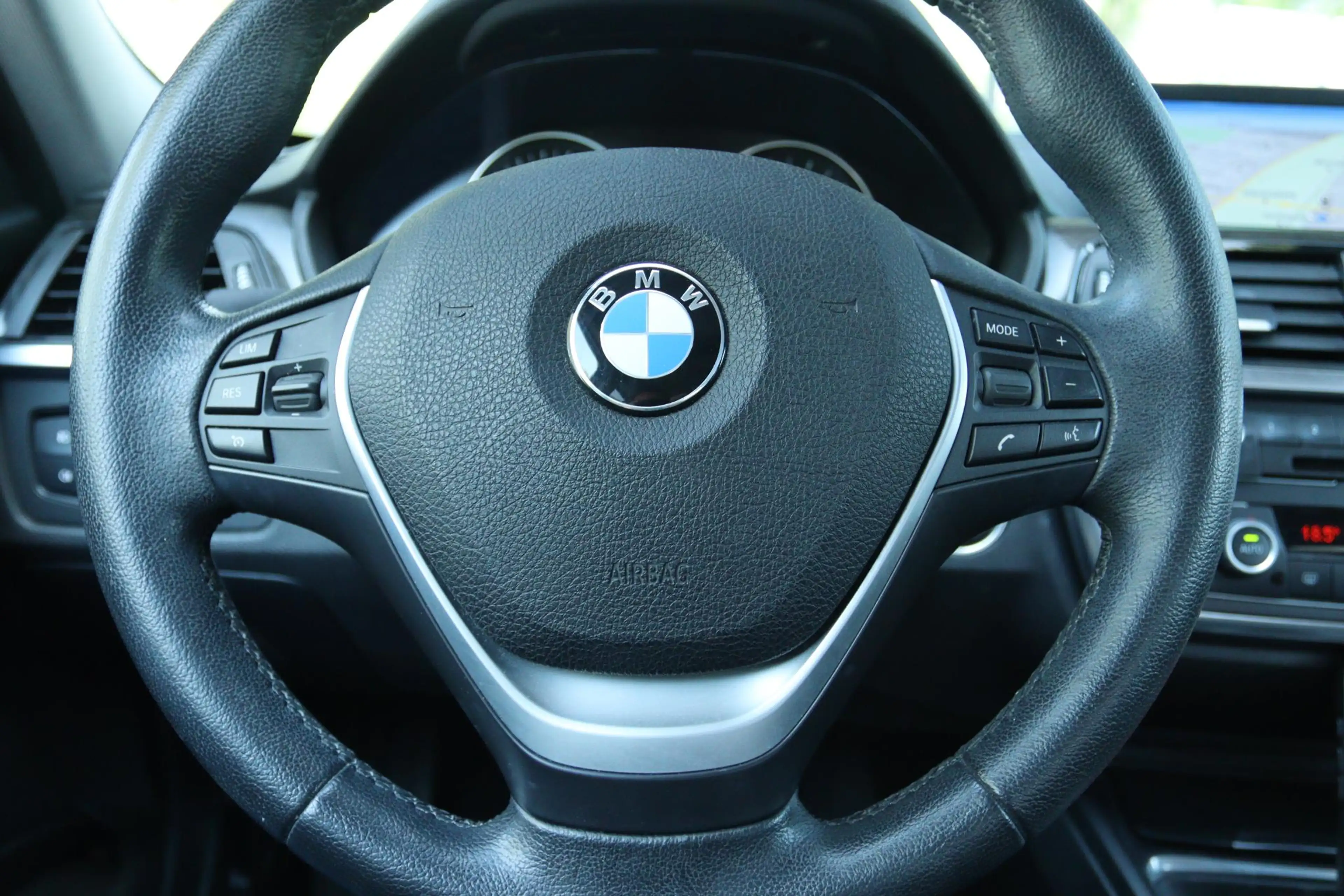 BMW 316 3-SERIE 316I HIGH EXECUTIVE AUT. | LEDER | NAVI | — photo 14