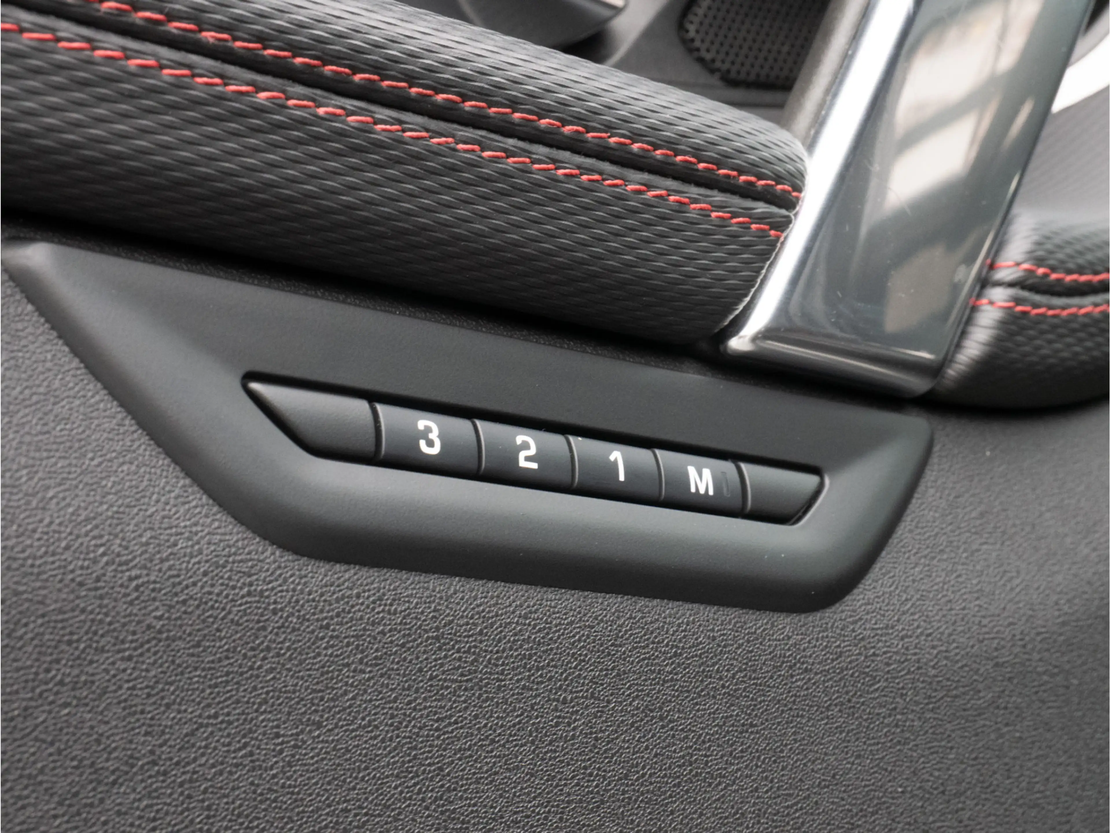 Land Rover Discovery Sport 1.5 P300e 309pk PHEV Dynamic SE SOH 91% Trekhaak/ — photo 33