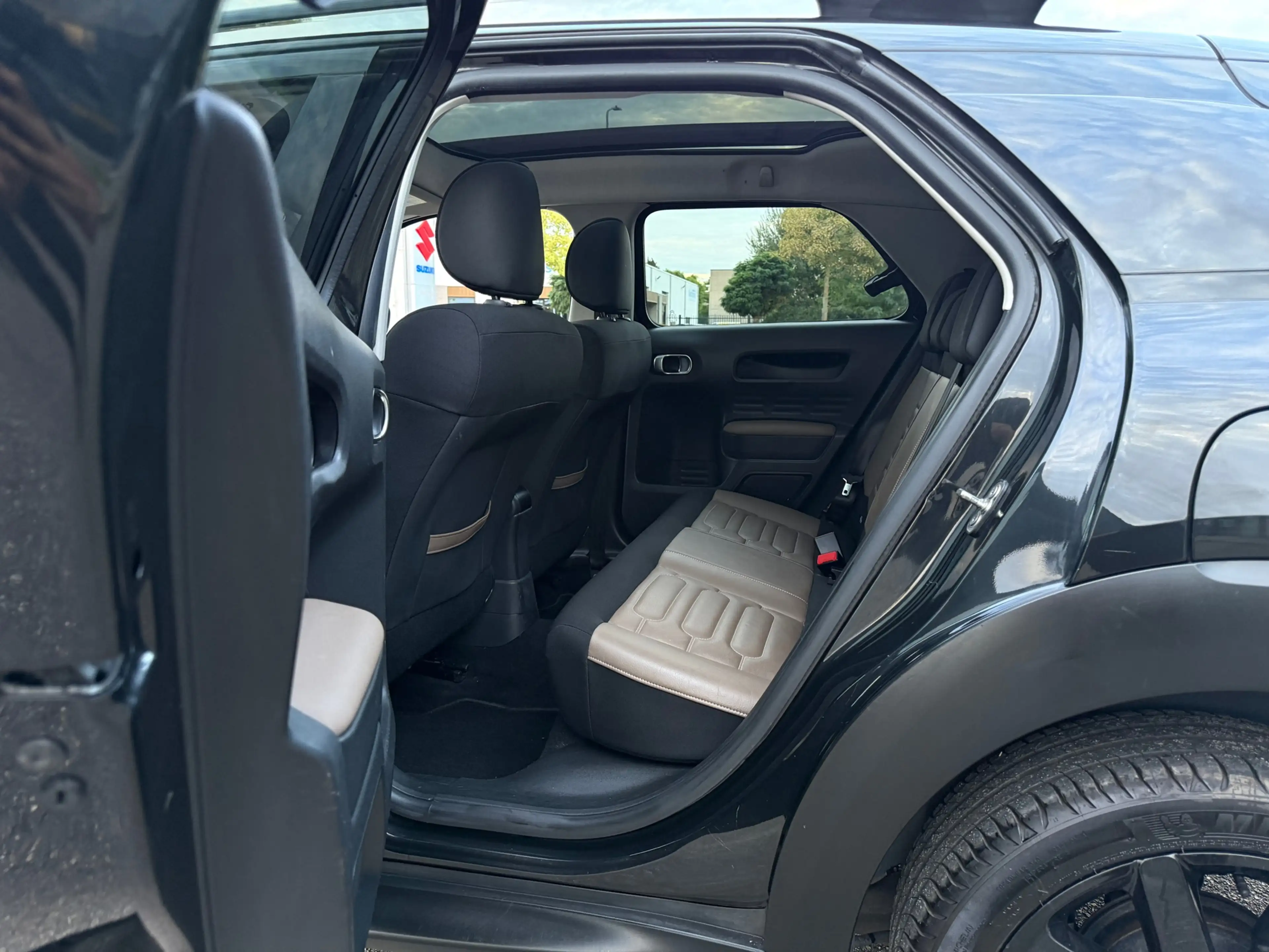 Citroen C4 Cactus 1.2 PureTech Business Plus I Pano I camera I Navi — photo 13