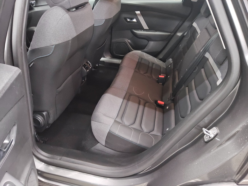 Citroen C4 1.2 PureTech T-Leder Navi LED HuD RFK — photo 13