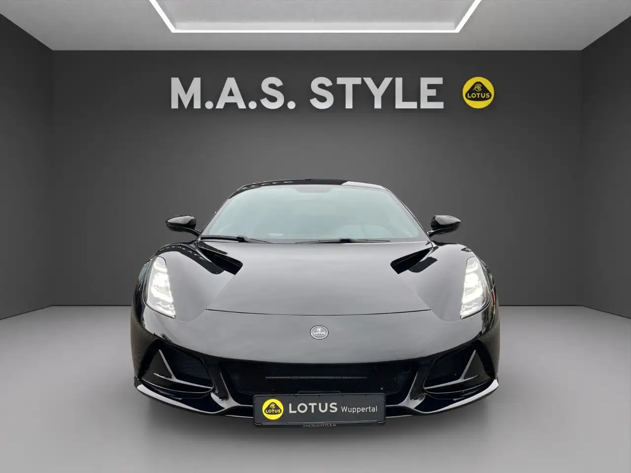 Lotus Emira 2026