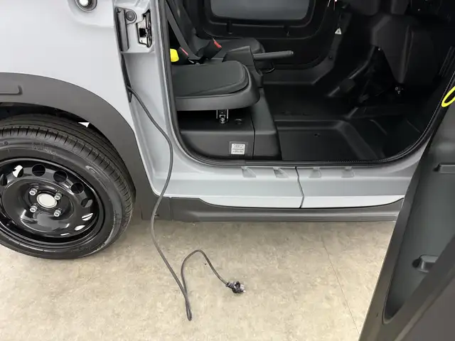 Opel Rocks-E view 16