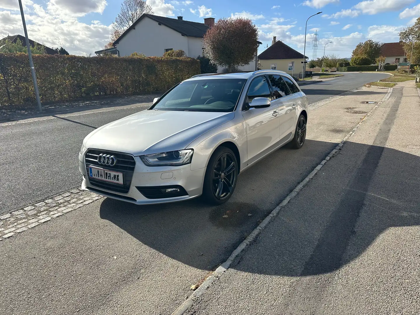 Audi A4 A4 Avant 2,0 TDI DPF Silber - 1