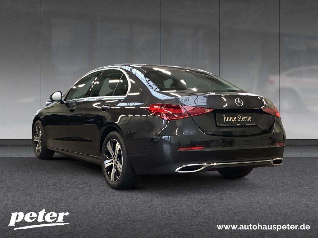Mercedes-Benz C 220