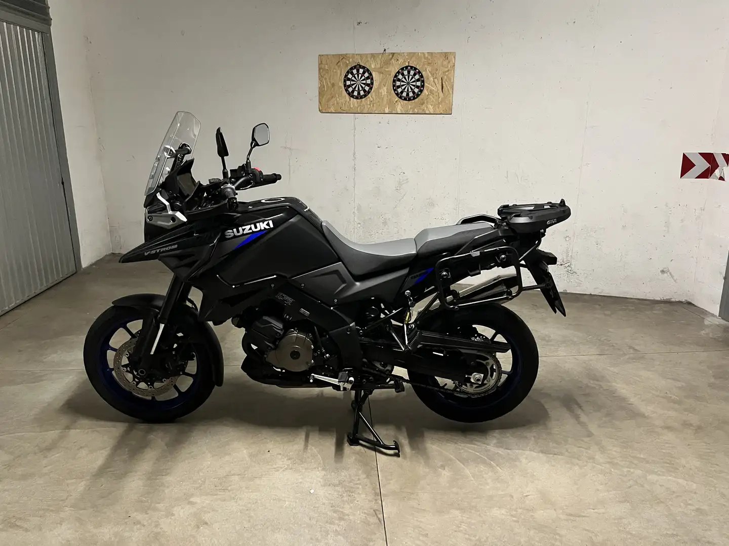 Suzuki V-Strom 1050SE - 2