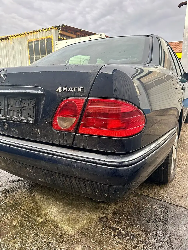 Mercedes-Benz E 280 W210, foto 5