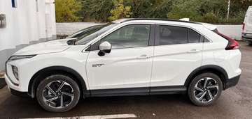 Eclipse Cross 2.4 phev Diamond sda navi s-awc