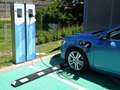 Volvo V60 V60 D6 AWD Plug-In Hybrid PHEV Summum Geartronic Summum Blau - thumbnail 7