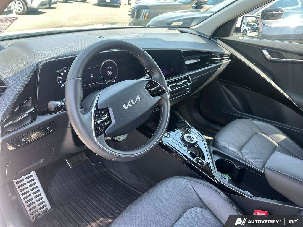 used 2026 Kia Niro car, priced at $39,900