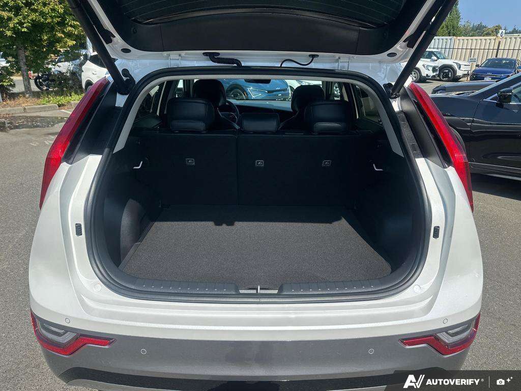 used 2026 Kia Niro car, priced at $39,900