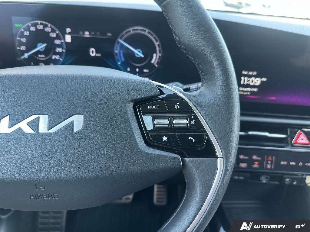 used 2026 Kia Niro car, priced at $39,900