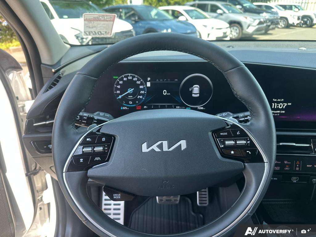 used 2026 Kia Niro car, priced at $39,900