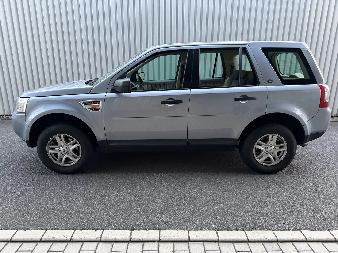 Land Rover Freelander E TD4, 1Hand, 65tkm, SHgepflegt Azul - 2