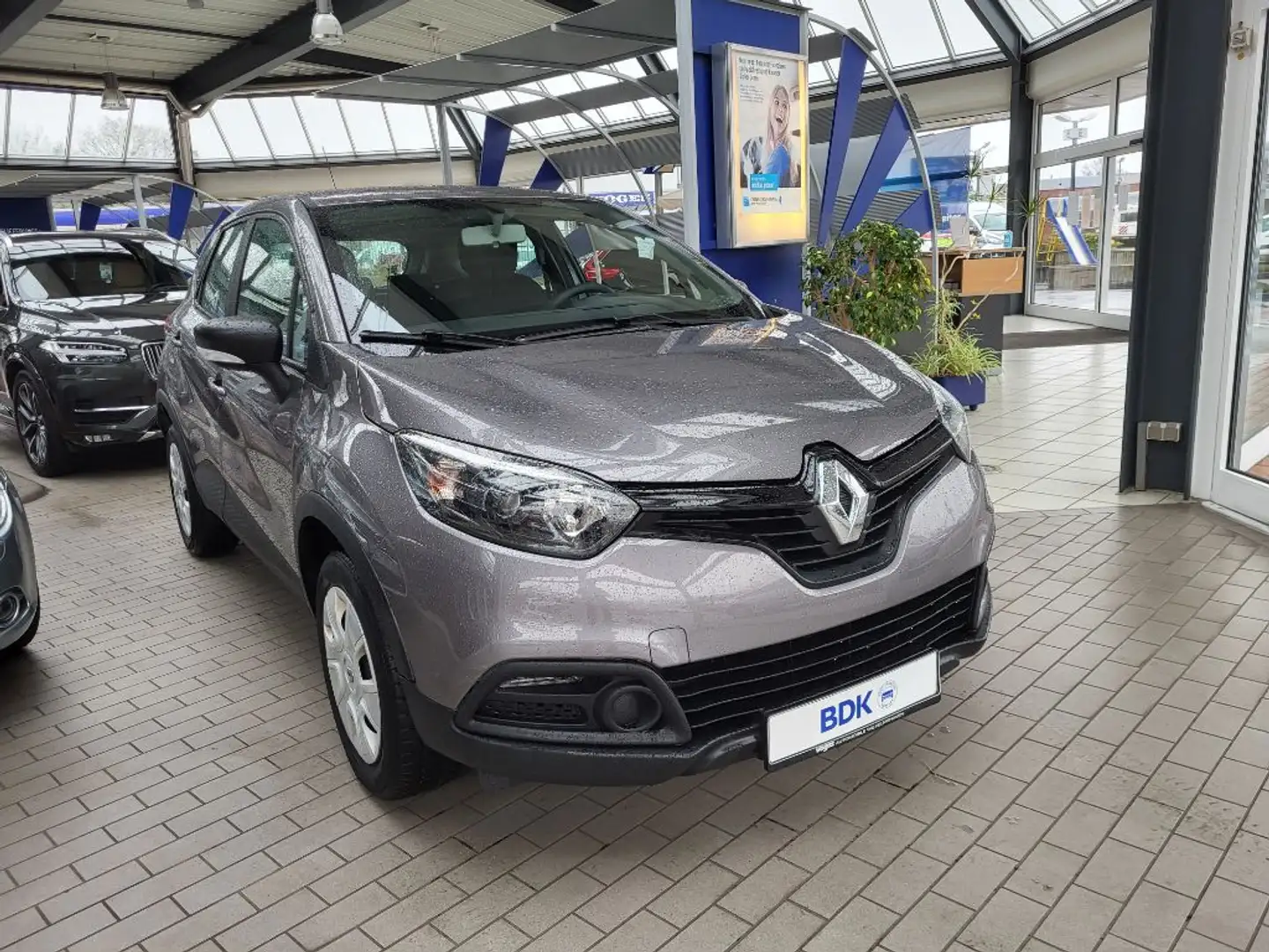 Renault Captur ENERGY TCe  +AHK+ Klima+GJR Grau - 2