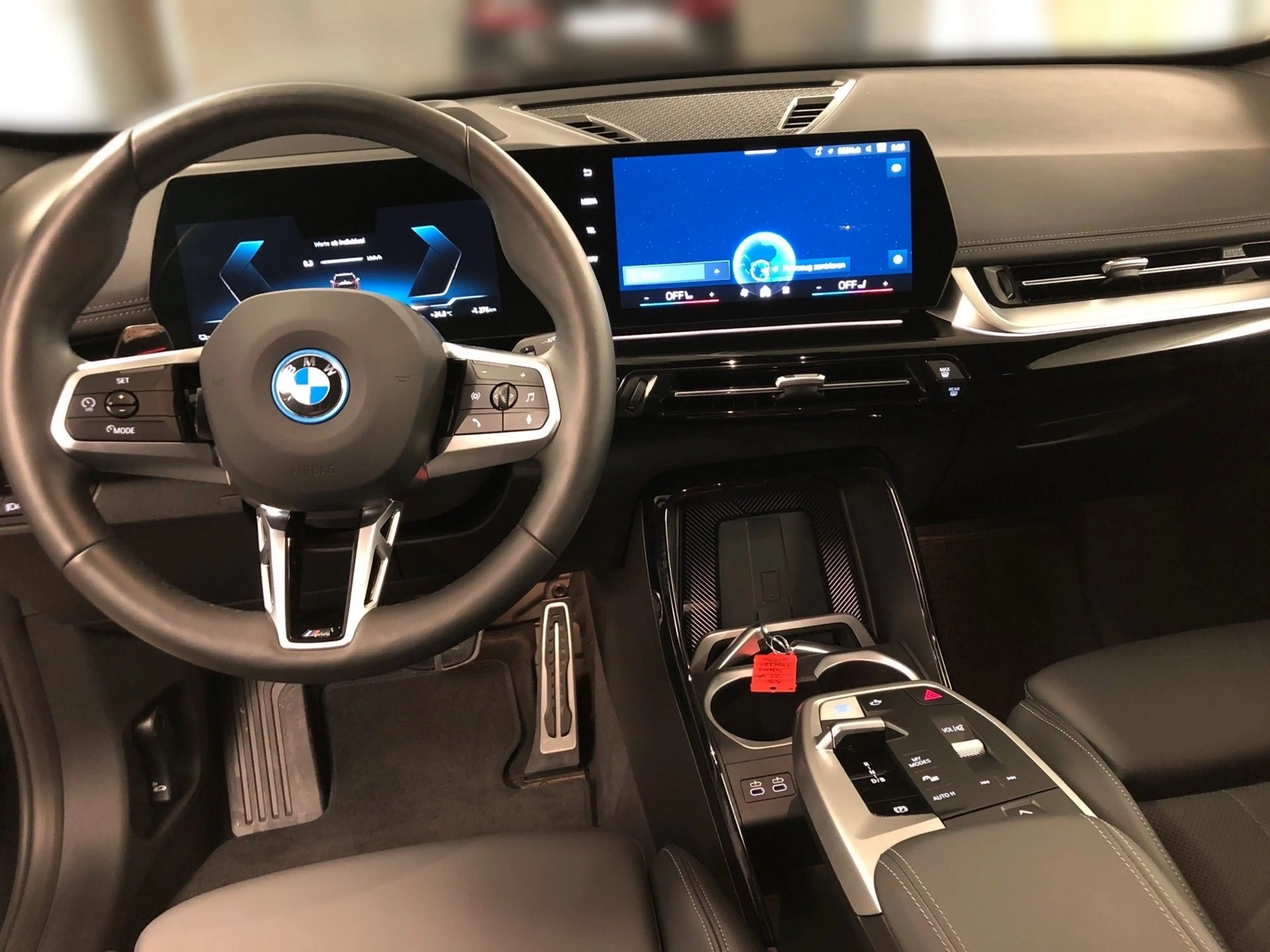 BMW iX 1 xDrive30 M-Sport*Harman/Kardon*DrivingAssistPlus — photo 10