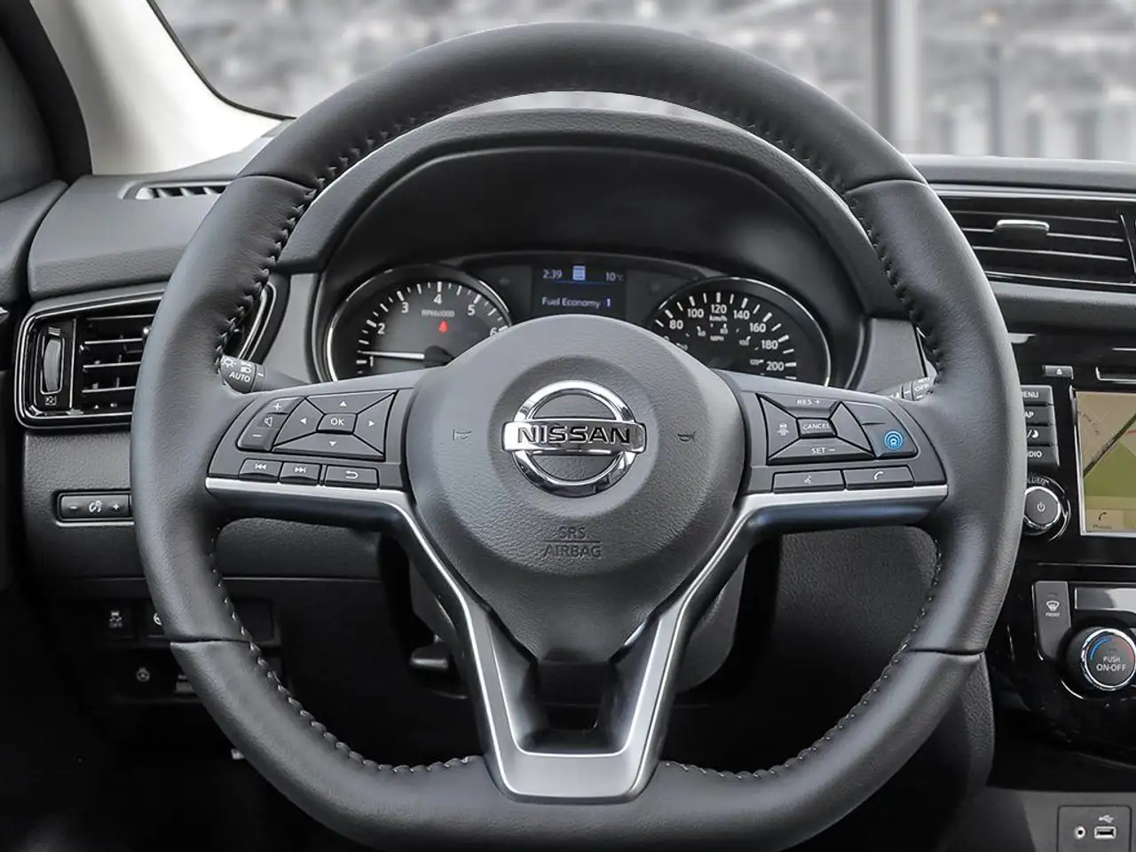 Nissan Qashqai снимка Nissan Qashqai