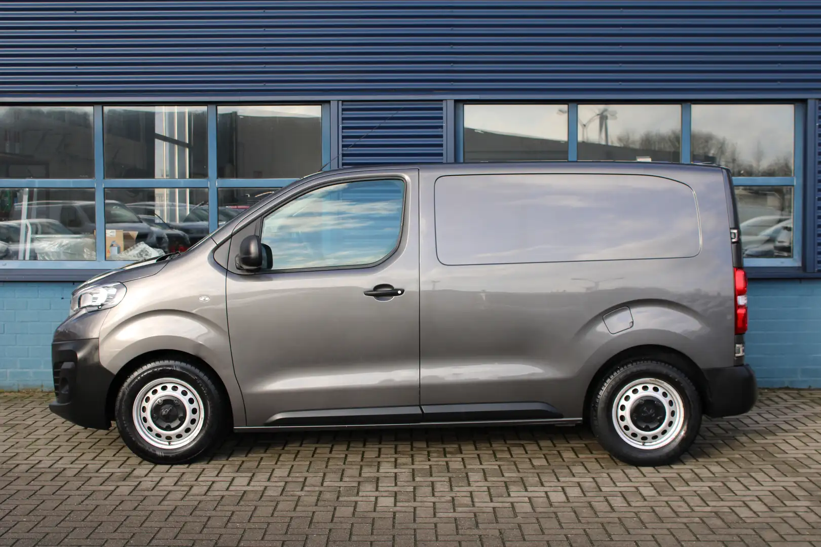 Peugeot Expert 1.6 BlueHDI | TREKHAAK | NAVI BY APP | NETTE BEDRI Gris - 2