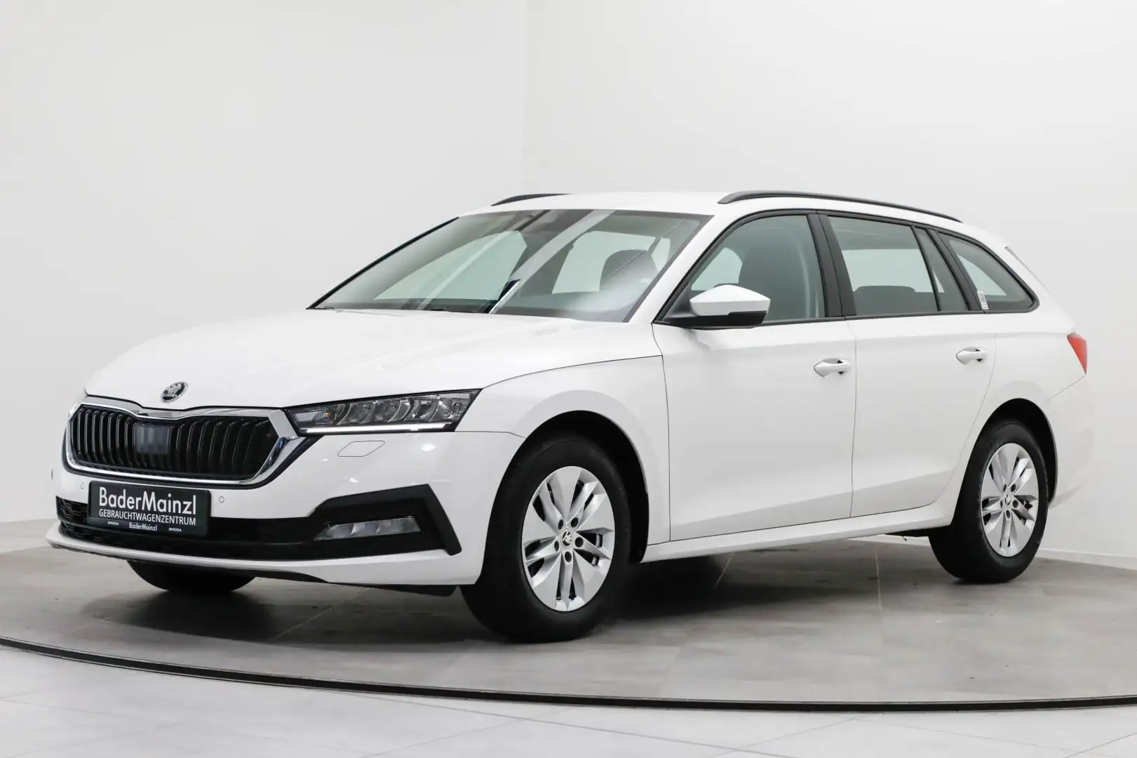 Skoda Octavia Combi 2.0 TDI DSG Ambition PDC SHZ ACC Weiß - 2