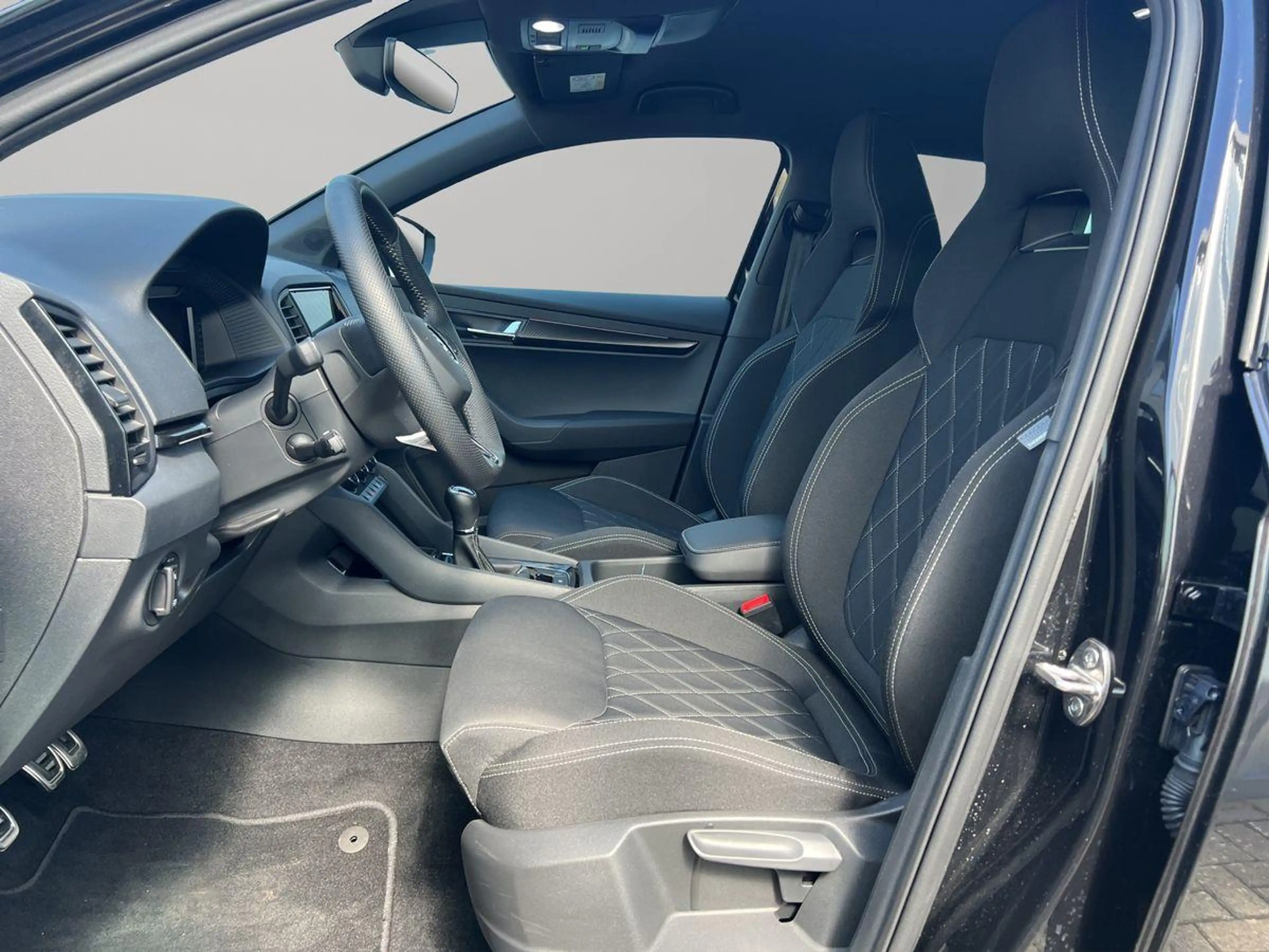 Skoda Karoq Sportline 1,5 TSI 110 kW 6-Gang — photo 7