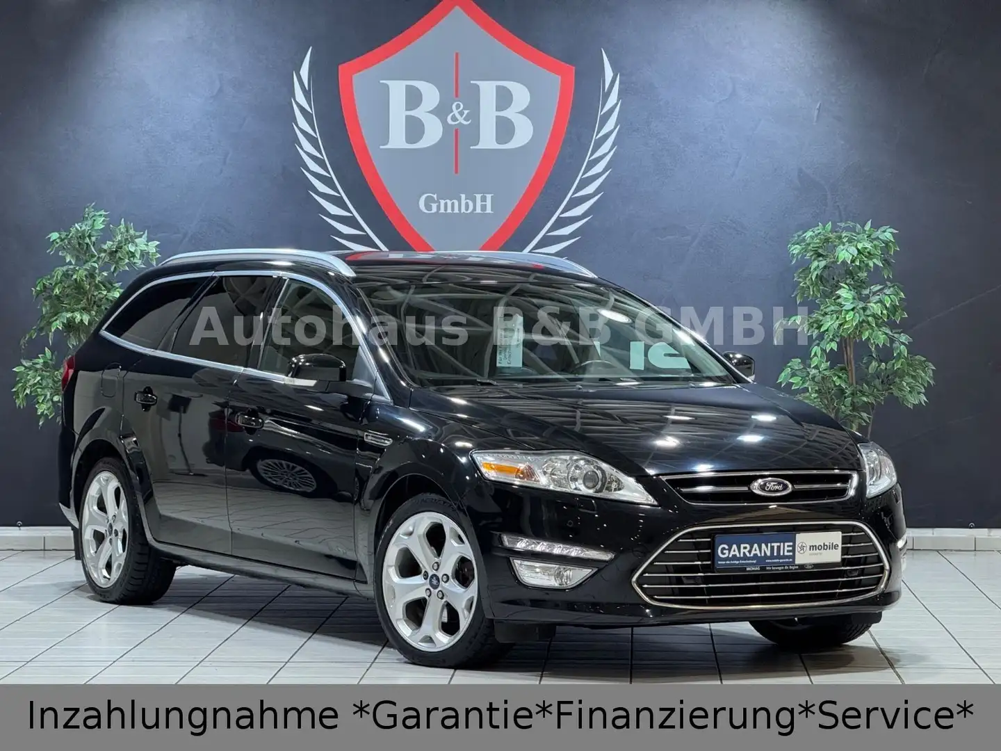 Ford Mondeo 1.6 Titanium*2.HD*Leder*Xenon*Navi*AHK* Noir - 1