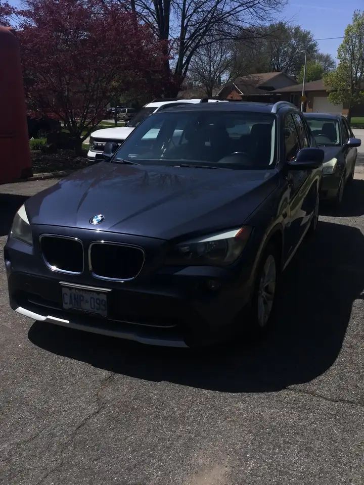BMW X1 снимка BMW X1