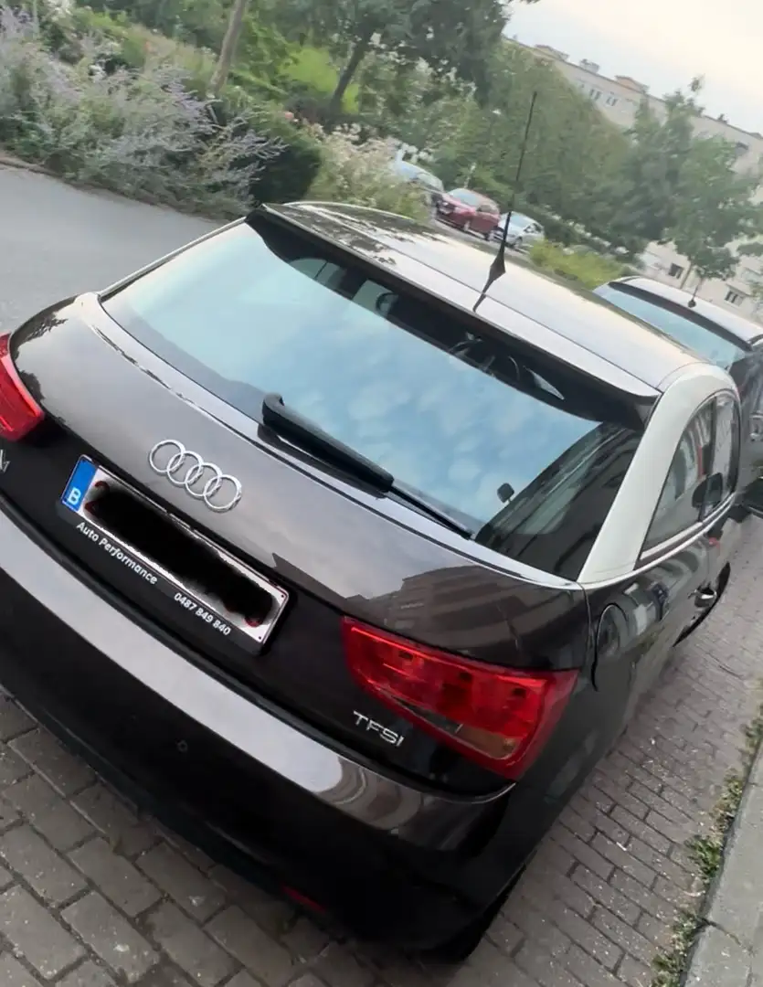 Audi A1 1.4 TFSI S tronic line Sportpaket + turbocharged - 1