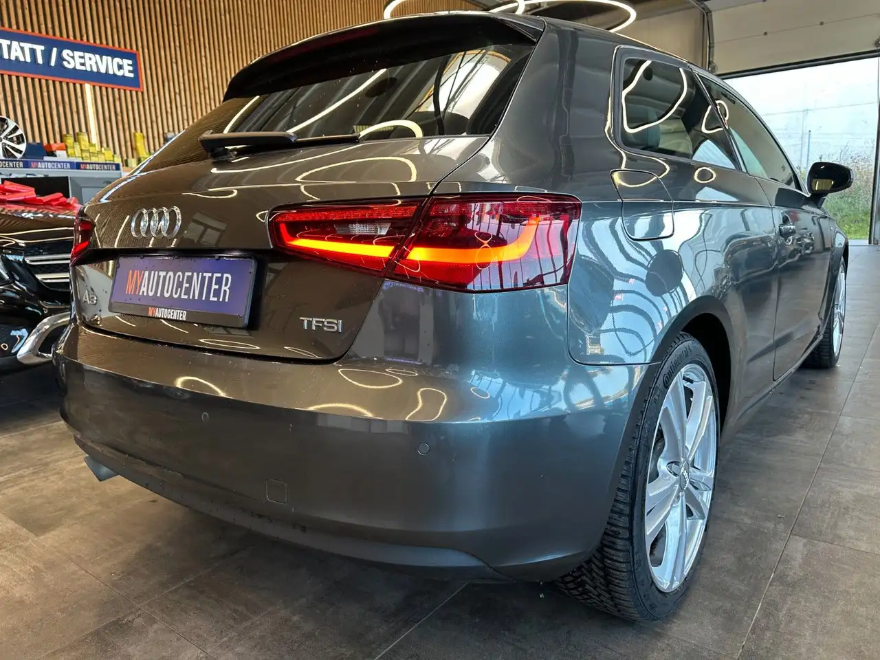 2015 Audi A3 *S line Sportpaket*ACC*NAVI*PDC*2-ZONEN*LEDER, photograph 2